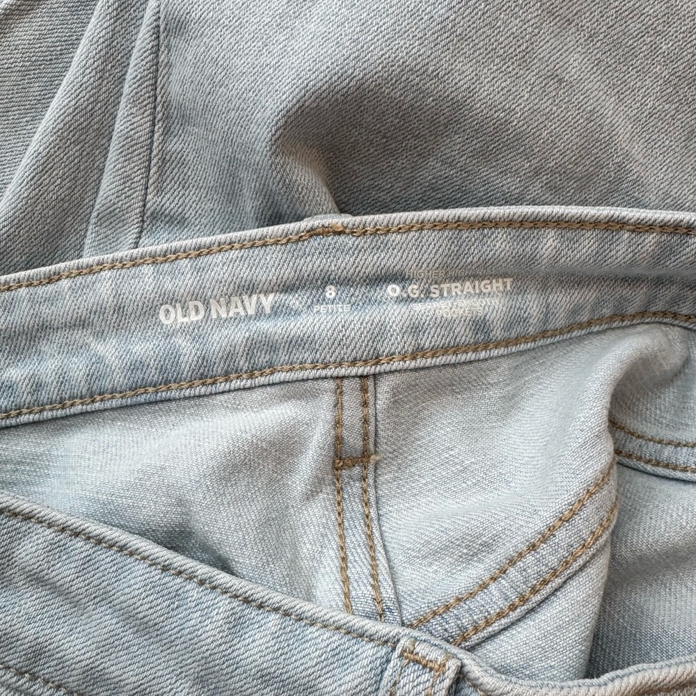 Old Navy Higher High-Rise Straight Jeans - Picture 2 of 4